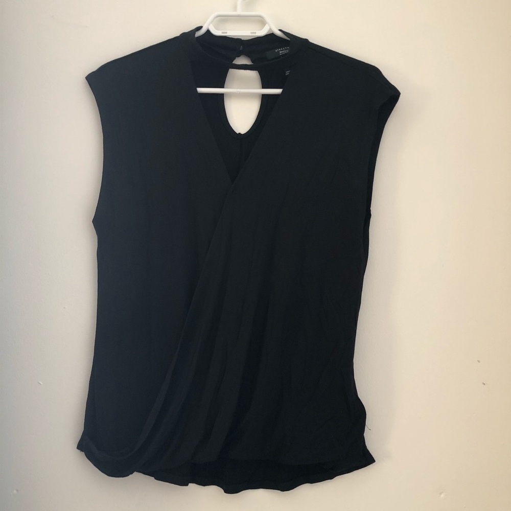 Black shirt